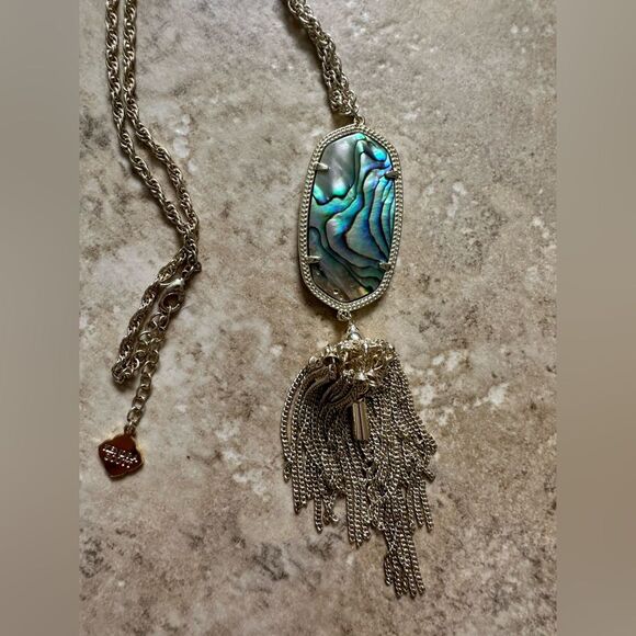 Kendra scott Ryan’s tassel necklace in abalone shell - Picture 4 of 4